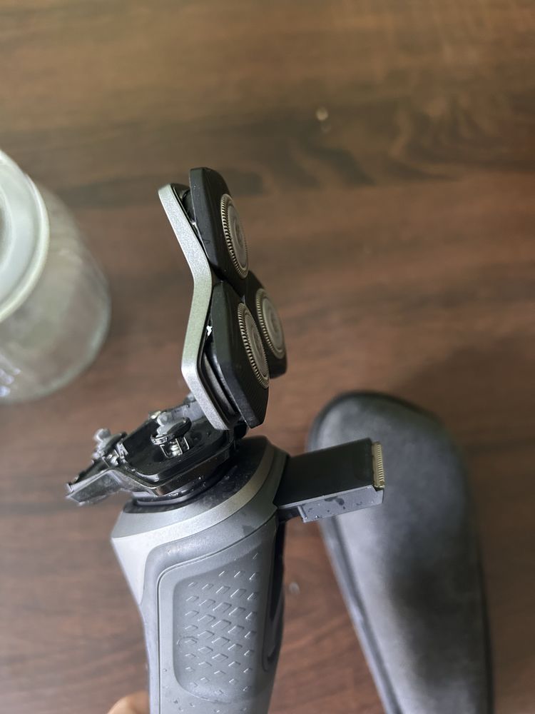 Самобръсначка Philips Series 5000