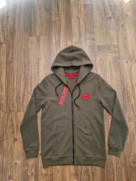 Страхотен мъжки спортен екип комплект размер L 
Най-висок клас материя