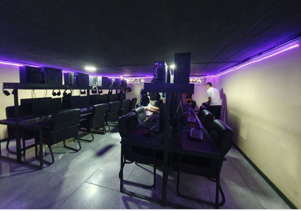 Продаю готовый бизнес в Сергилинском районе компютерный  игровой клуб