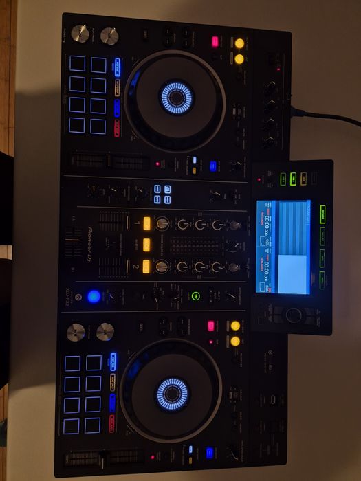 Consola Dj pionner XDJ RX2