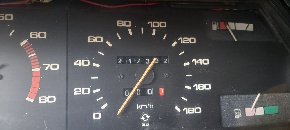 Продам Москвич 2141