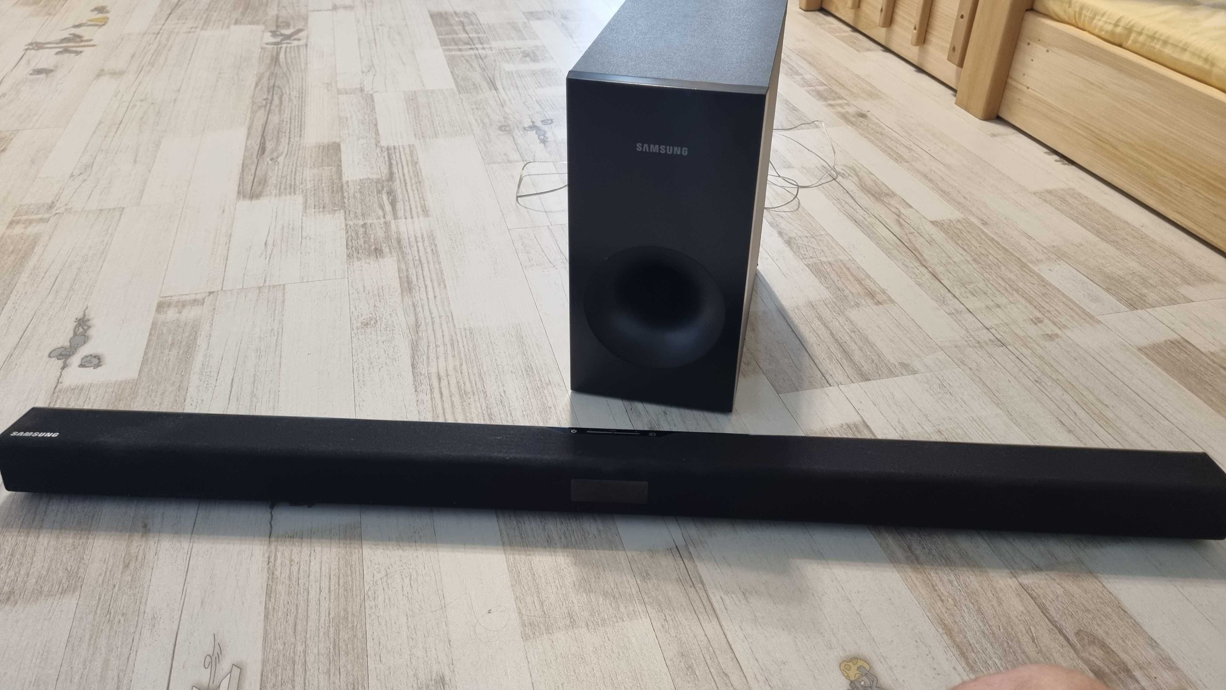 Samsung Soundbar HW-J355 120W