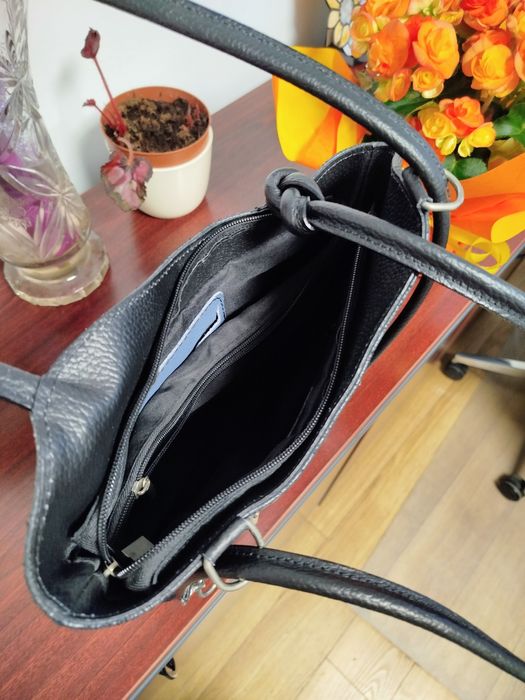 Нова! Дамска чанта- раница от естествена кожа