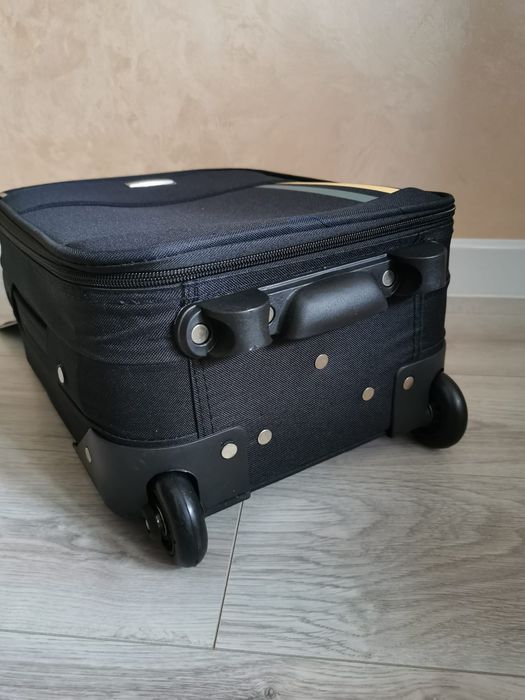 Troler mic de cabina Lamonza