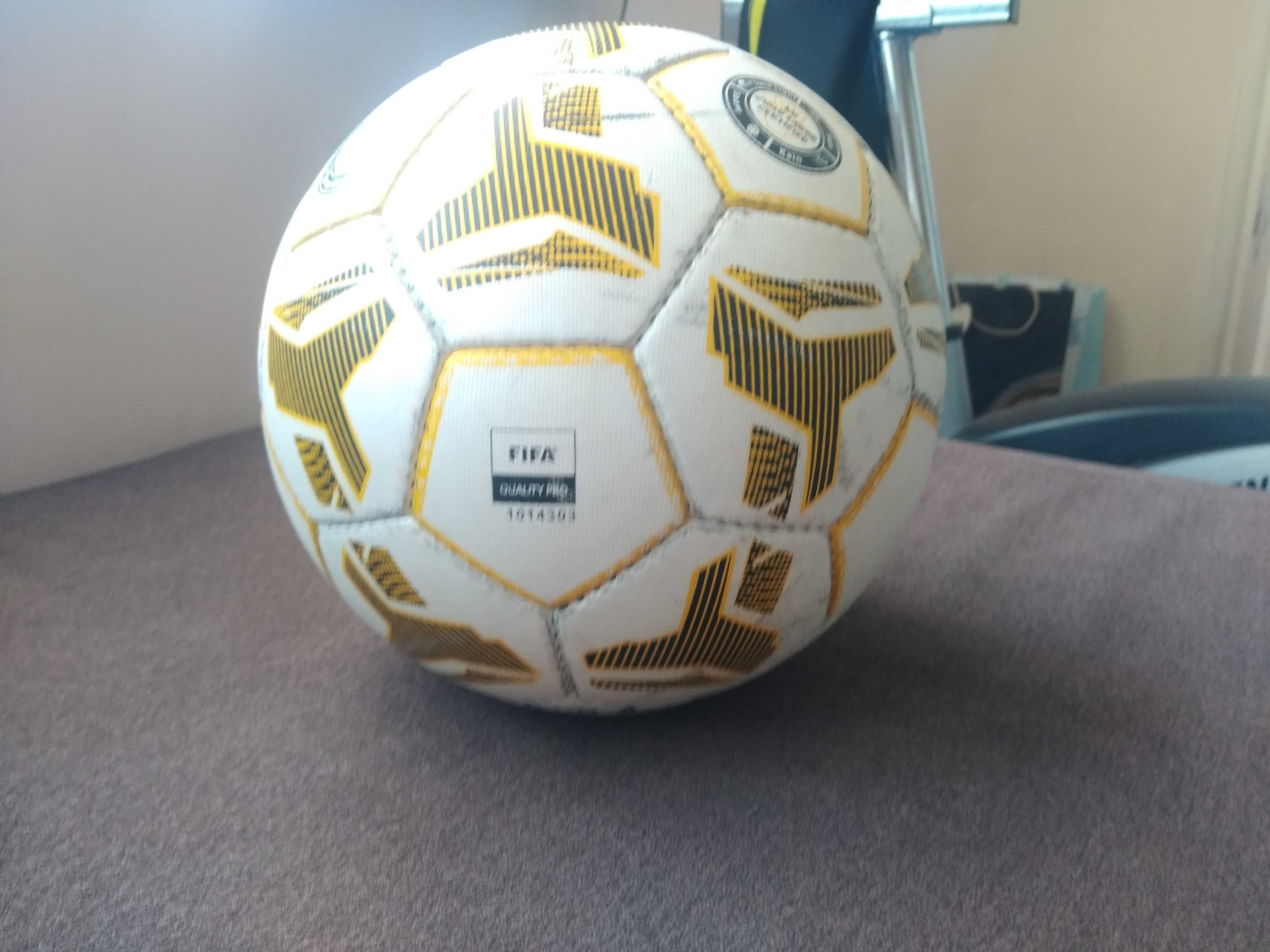 Футболна топка Joma Flame lll FIFA QUALITY PRO
