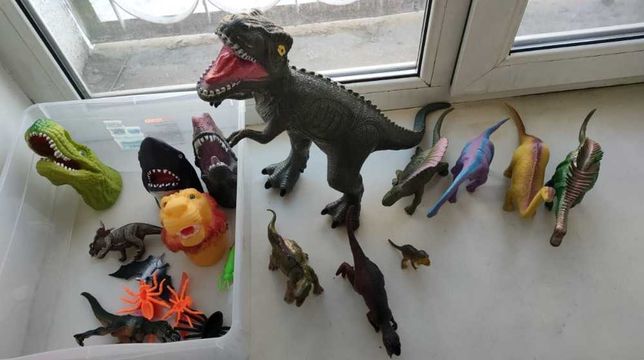 Игрушки Динозавры (10 ед)
