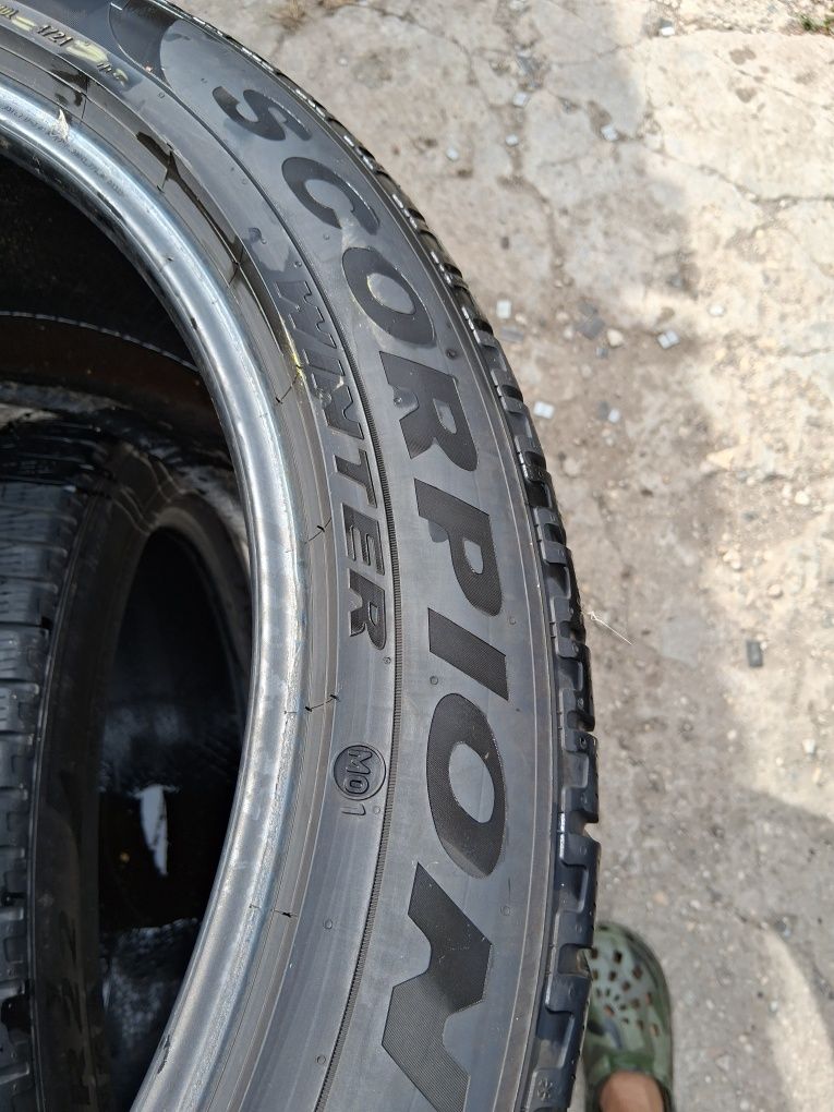325 35 22 PIRELLI 2бр зимни дот 2021г