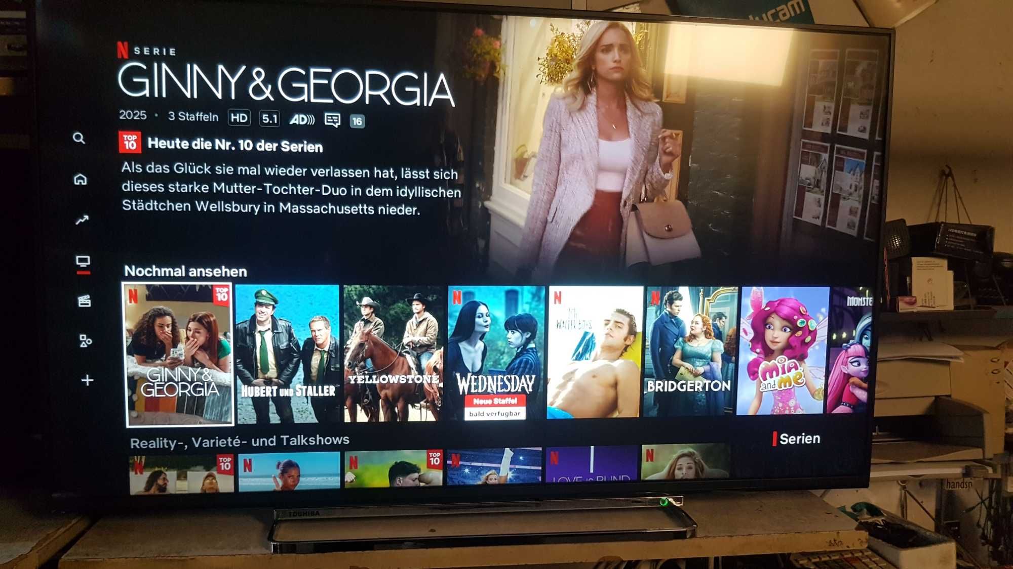 43-инчов 4K/UHD телевизор Toshiba-Smart TV / WI-FI