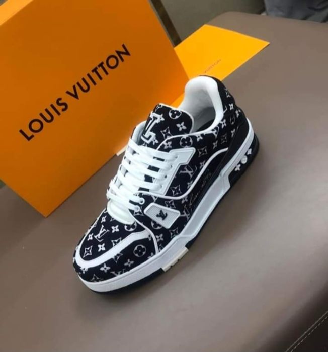 Adidasi LouisVuitton