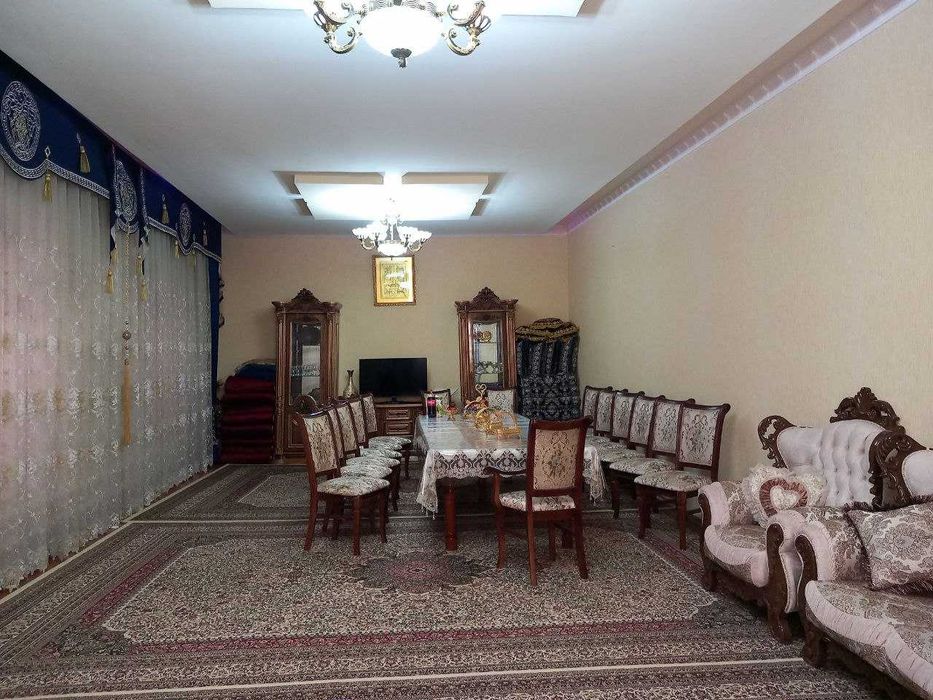 Buxoro shahri, Aeroport yo'lida  6.2 sotixli hovli uy sotiladi.