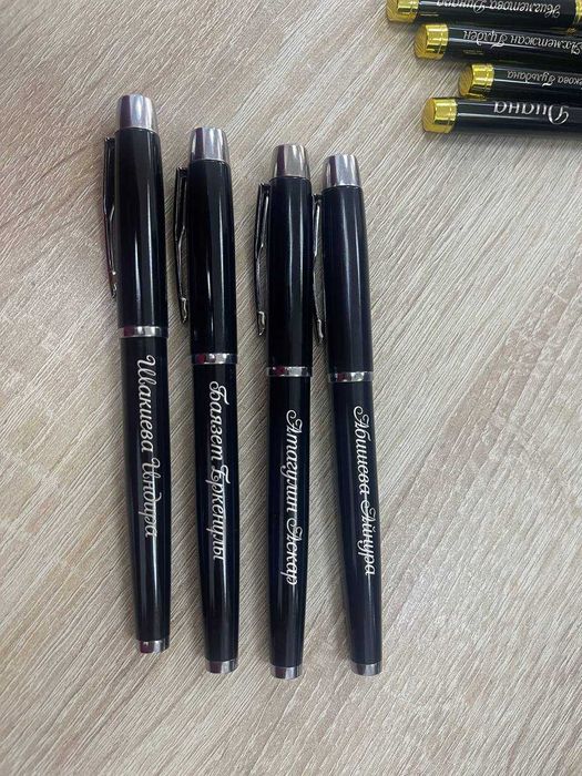 Именные и корпоративные ручки с гравировкой и логотипом