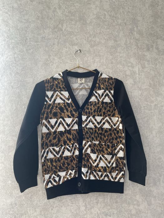 Футболка и кофта Все по 500