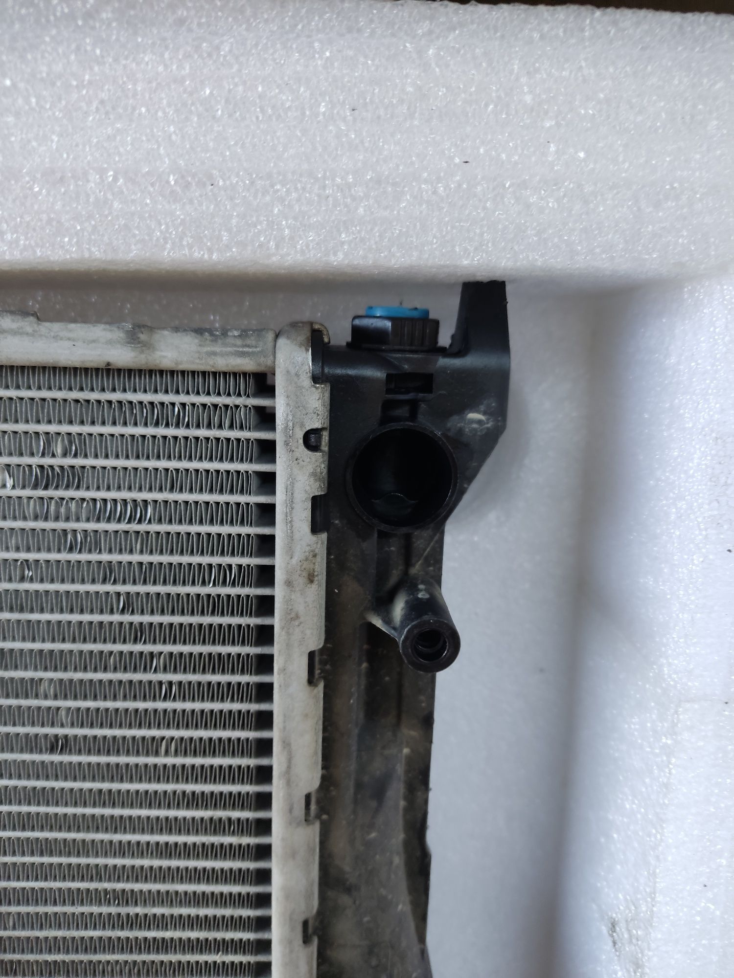 Воден радиатор BMW E90 E91 E92 E93 335D