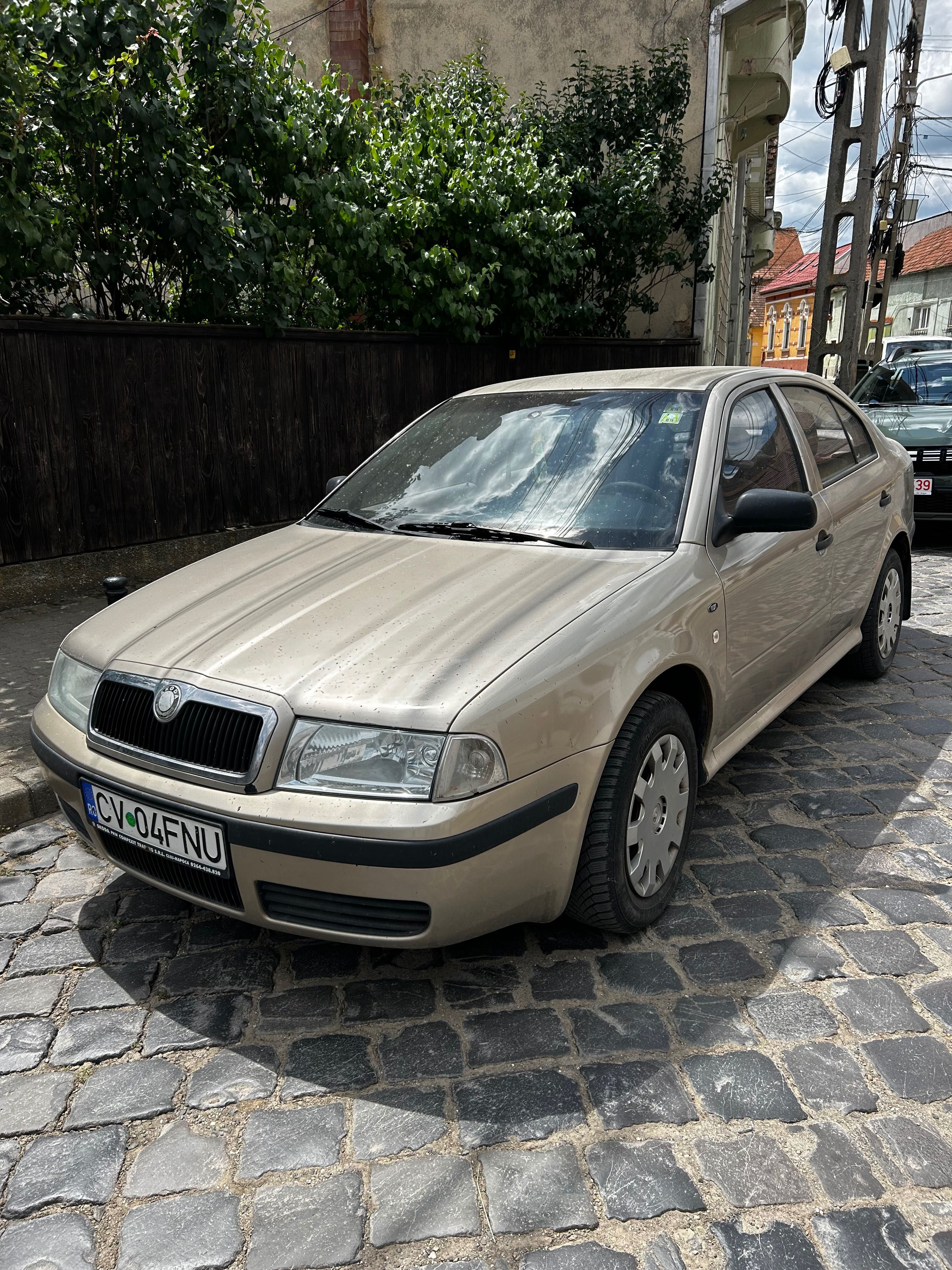 Skoda Octavia 1.6i Benzină – În stare bună
