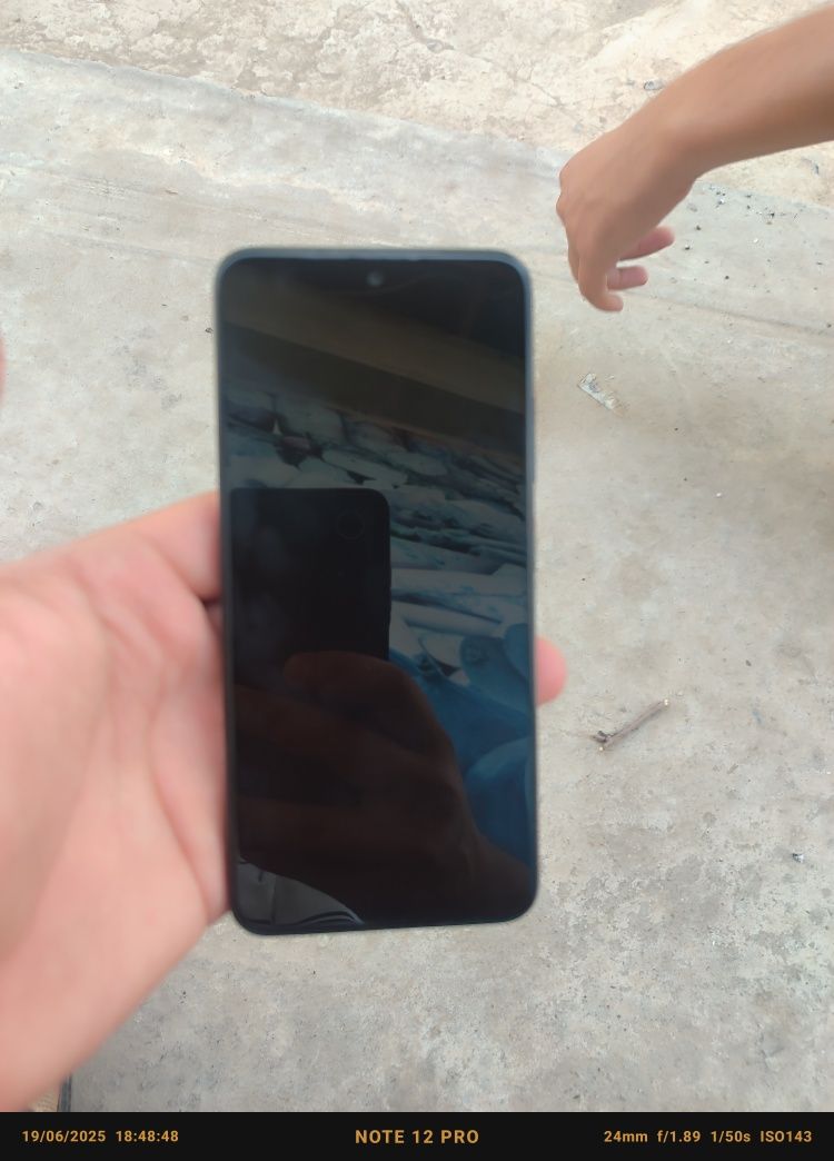 Redmi 11s holati ideal karobka dokumenti bor xotra 128 lik