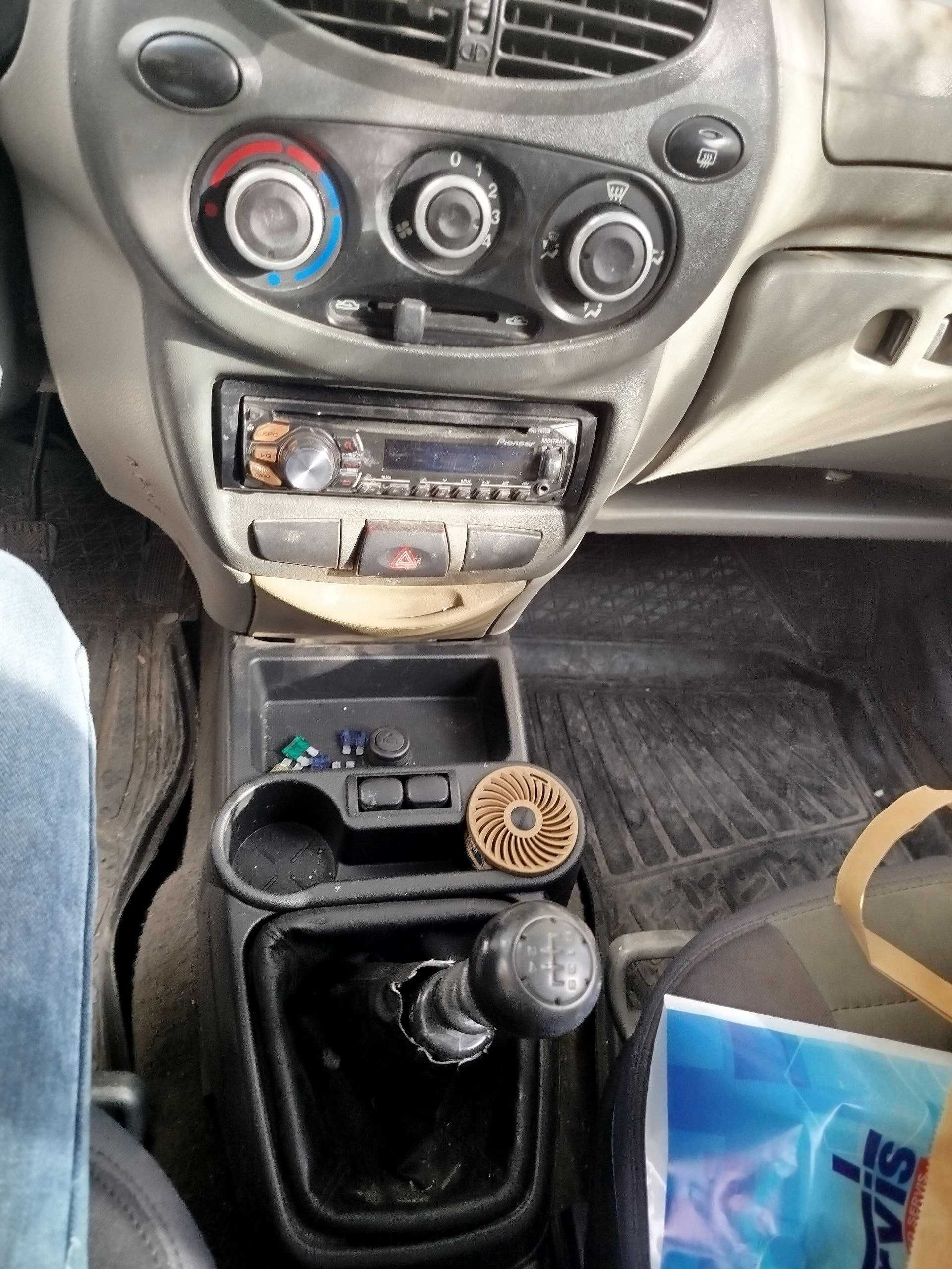 Продаю свою LADA Kalina 1118