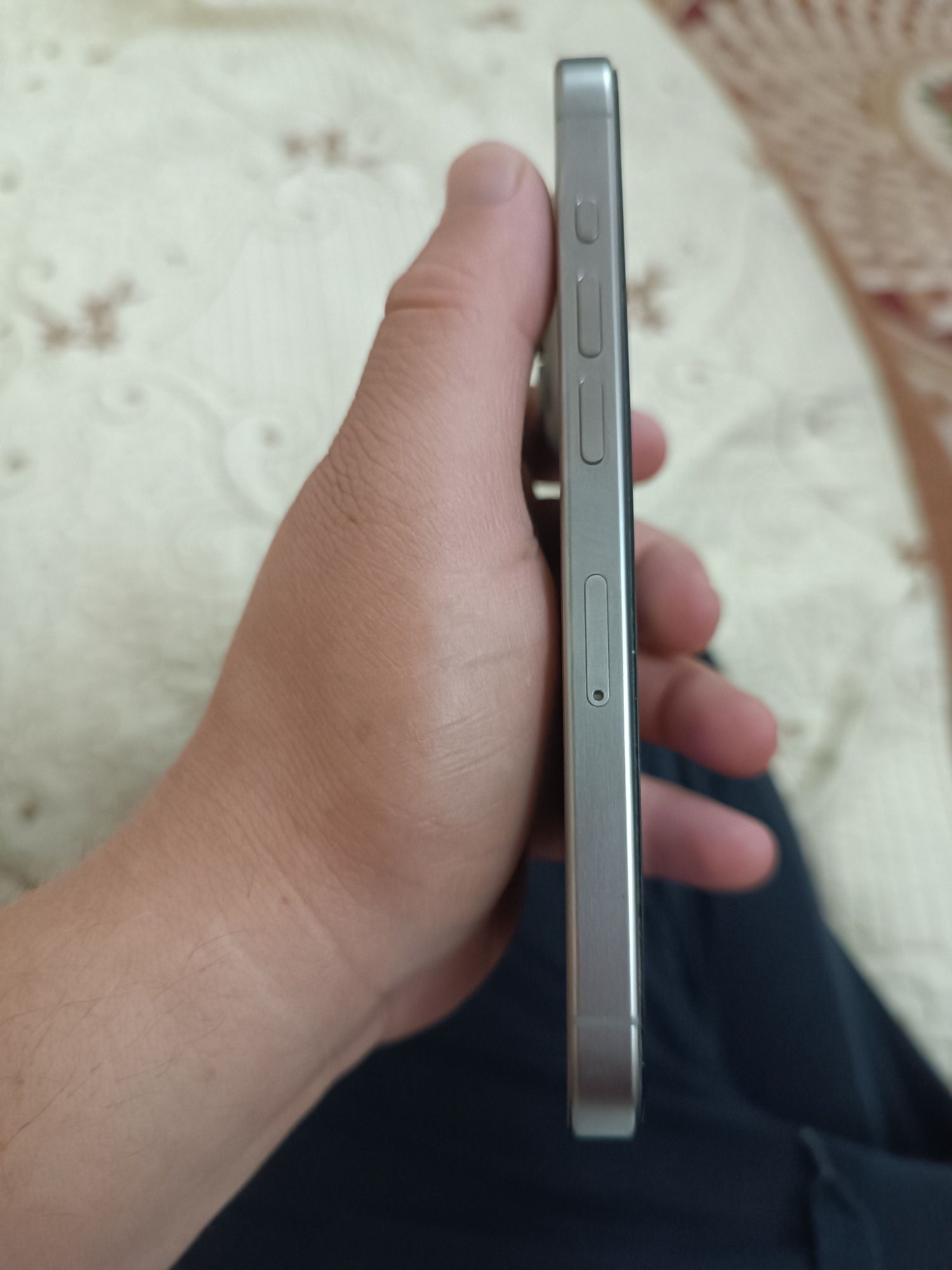 Iphone 15 PRO 128 Natural Titan