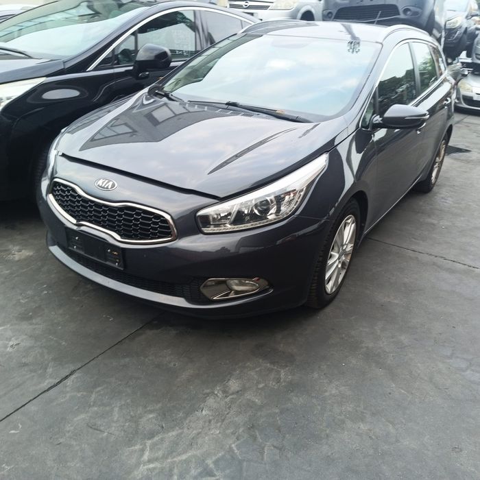 Faruri Kia Cee'd an 2014