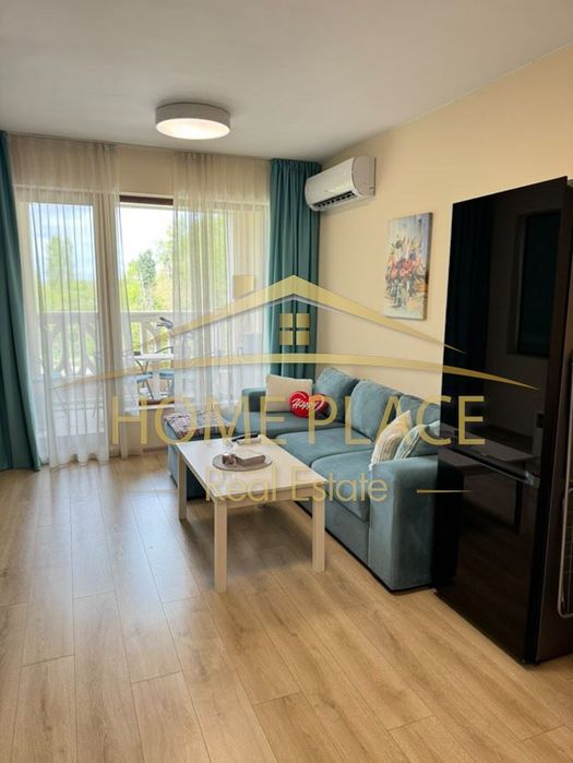 Дава се под наем Двустаен апартамент в Варна, Аспарухово - 73 кв.м за 663 € - Снимка #1