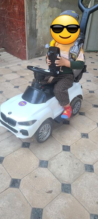 Детская машина коляска. Bolalar ucun mashina kalaskali.