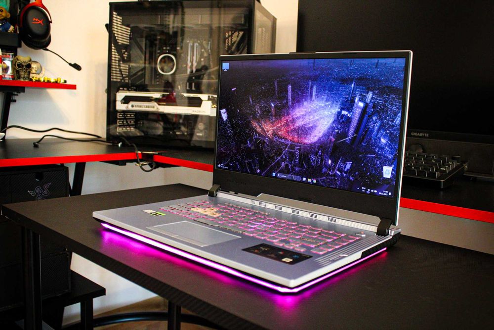 Laptop Gaming Asus Rog Strix G531GT i7 Gen-9 16GB RAM GTX1650