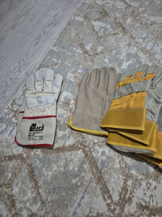 Рабочие перчатки