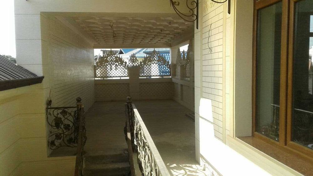 Сдается в аренду евро-дом
Глинка Гаи
4,5 соток, 3 уровня, 7 комнат.