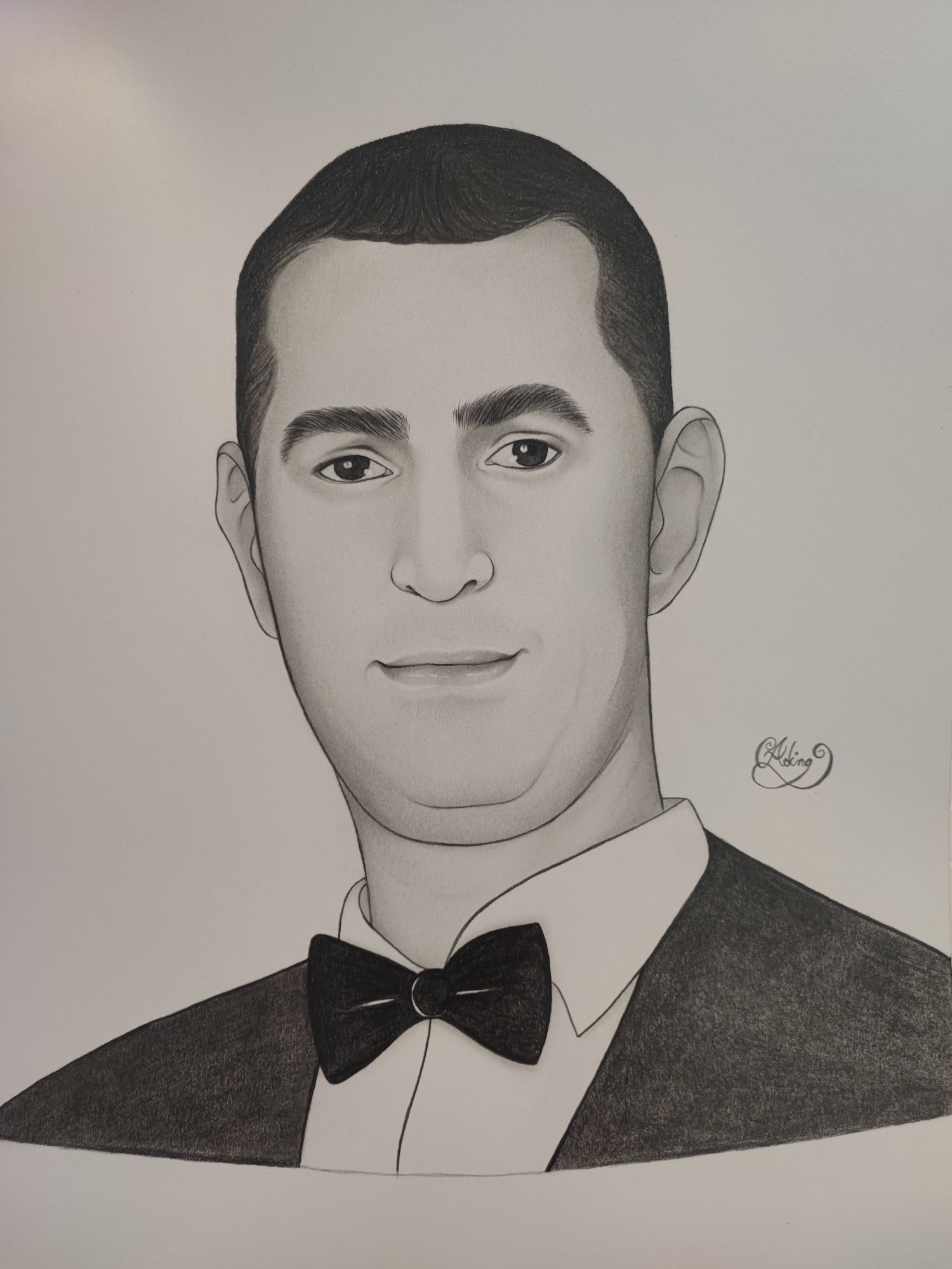 Portrete în creion