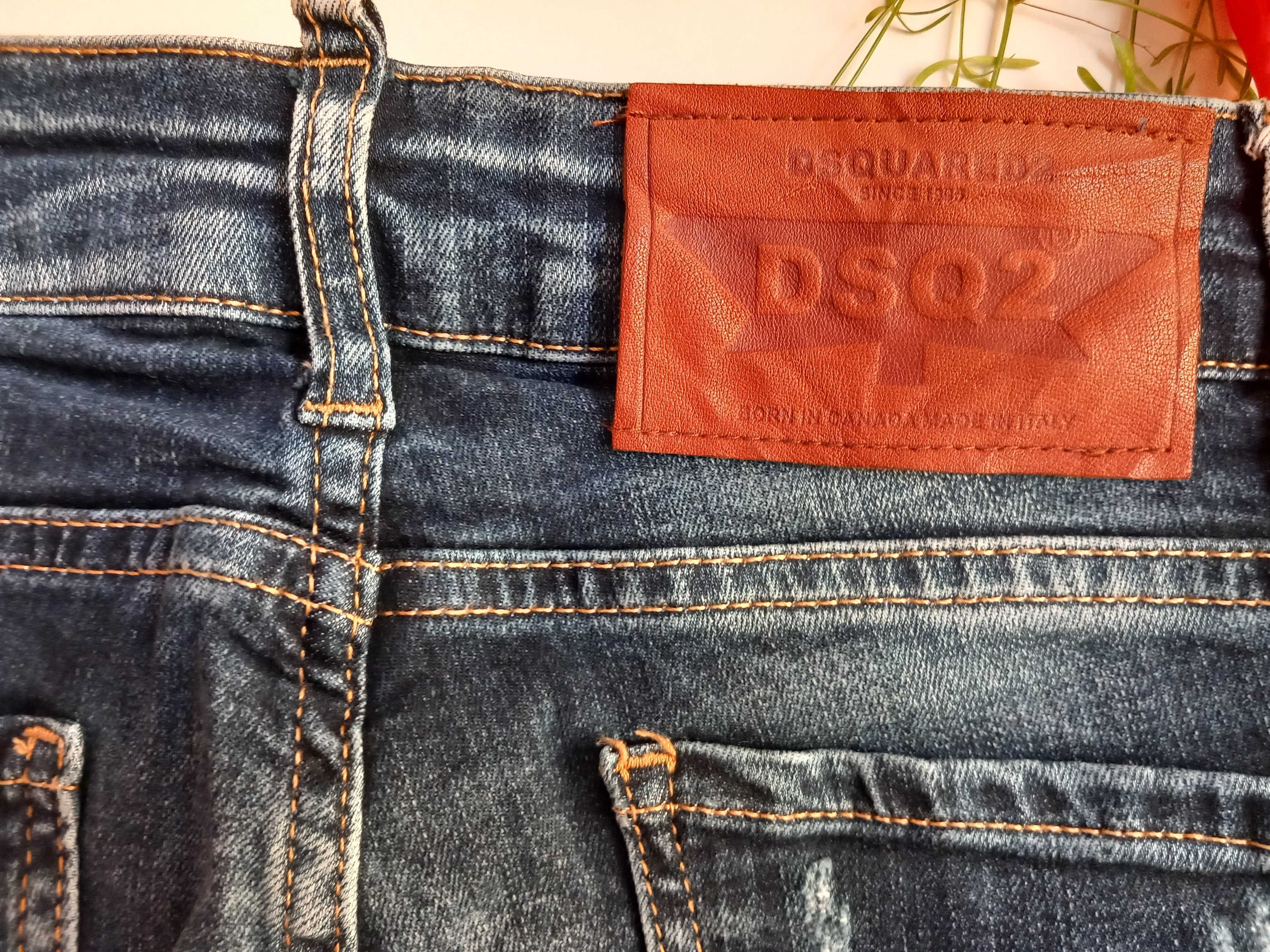 Oригинални дамски дънки DSQUARED2