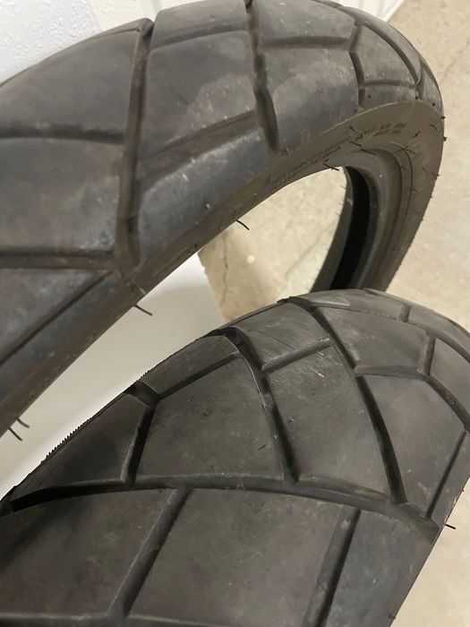 Мото гуми 150/70/18 и 90/90/21
