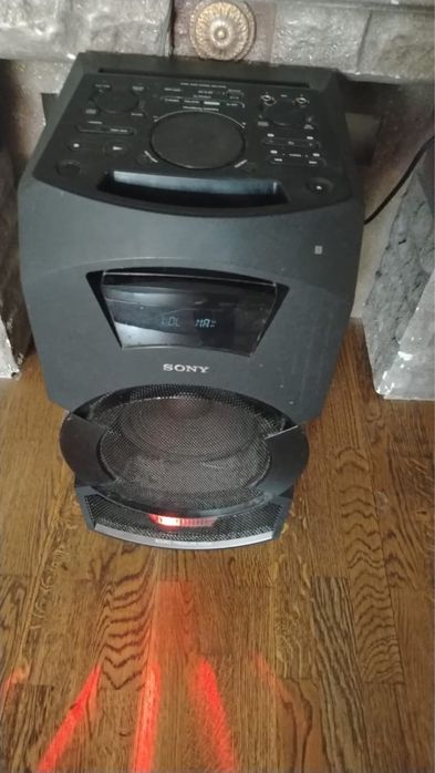 Продам Sony  колонки Б/у