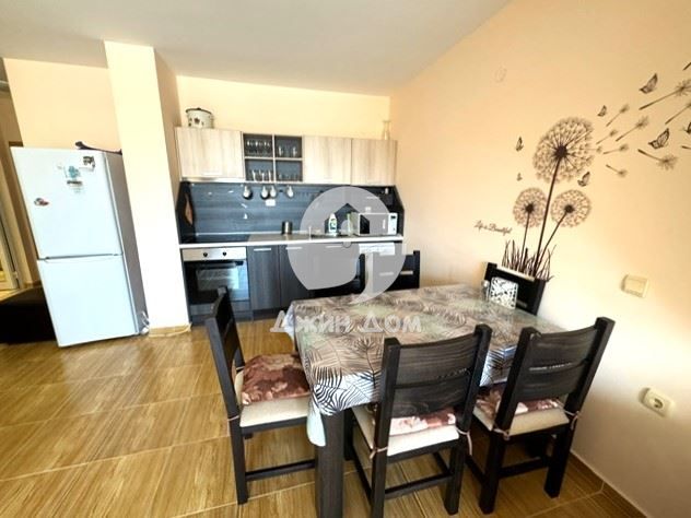 Продава се Тристаен апартамент в Свети Влас - 102 кв.м за 1344 €/кв.м - Снимка #2