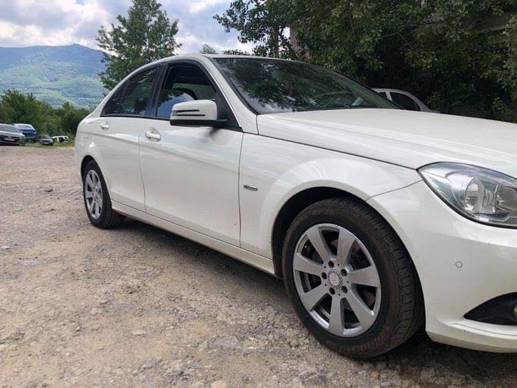 Mercedes-Benz C220cdi фейслифт ОМ651 на части