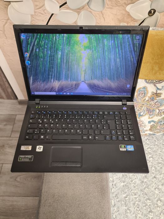 Laptop Terra i5 8gb video Nvidia 1gb