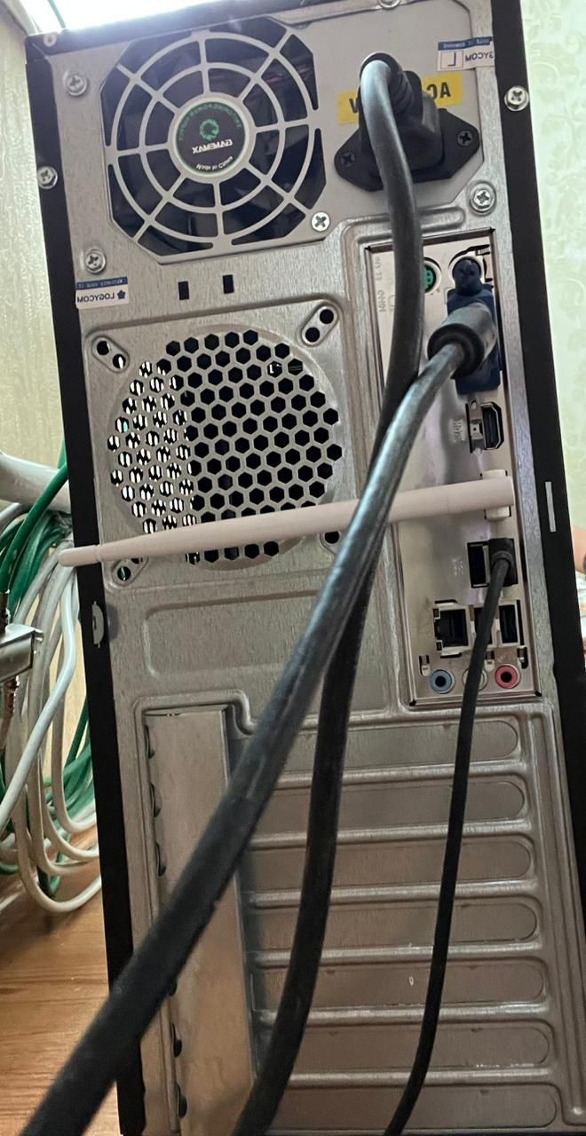 компьютер     asus