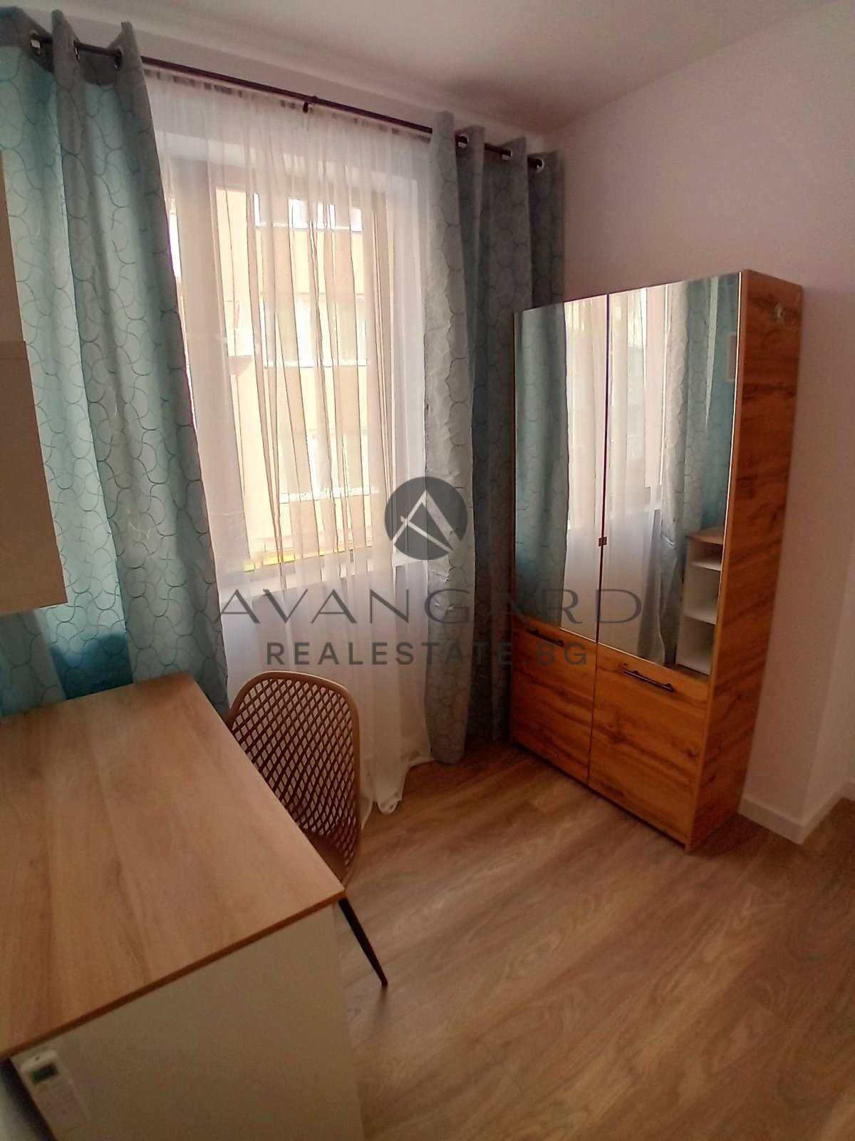 оф.23331 Тристаен обзаведен/ Кючук Париж