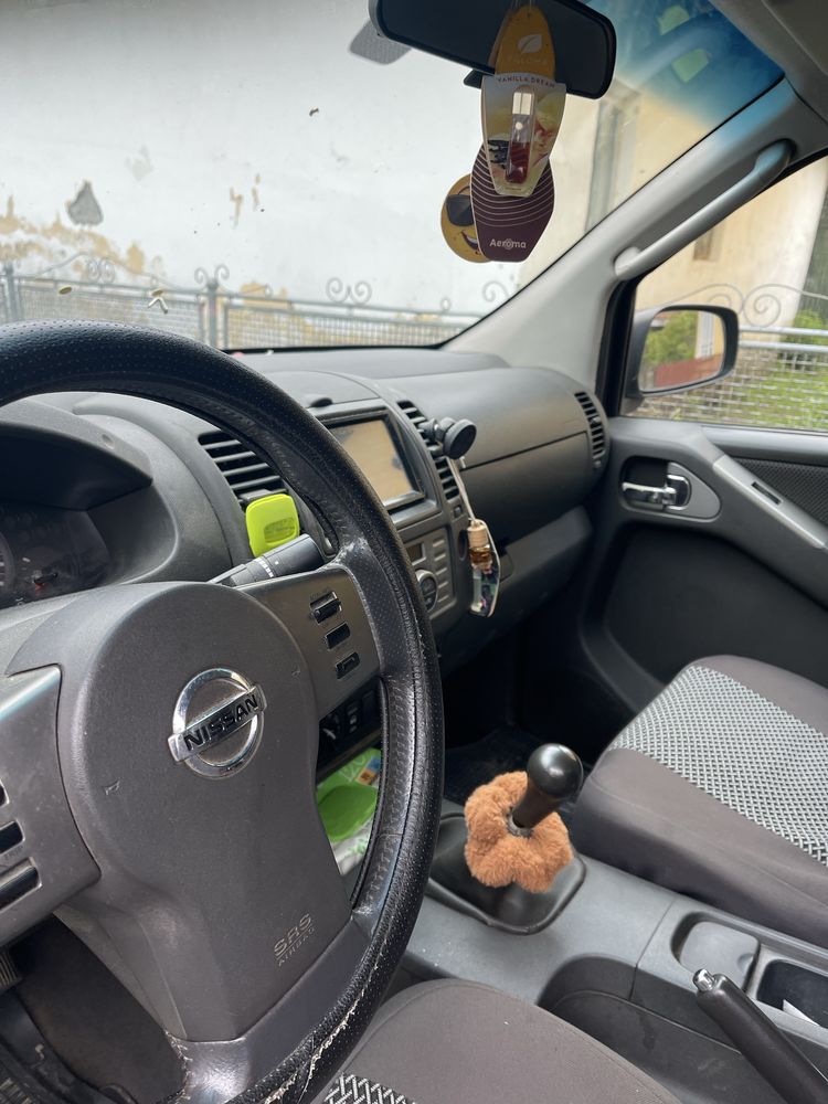 Nissan navara de vanzare