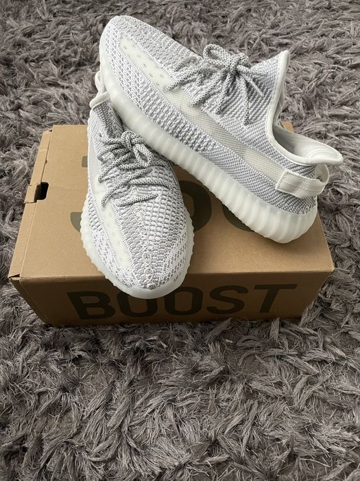 Yeezy Boost 350 albi 42 noi