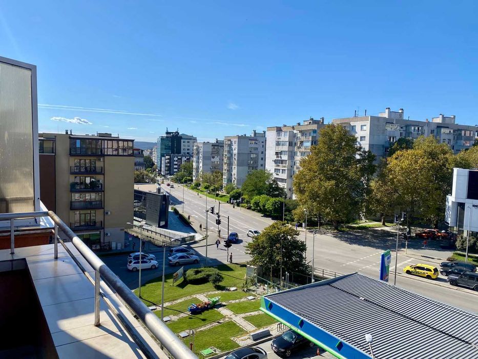 Дава се под наем Тристаен апартамент в Варна, Базар Левски - 100 кв.м за 612 € - Снимка #11