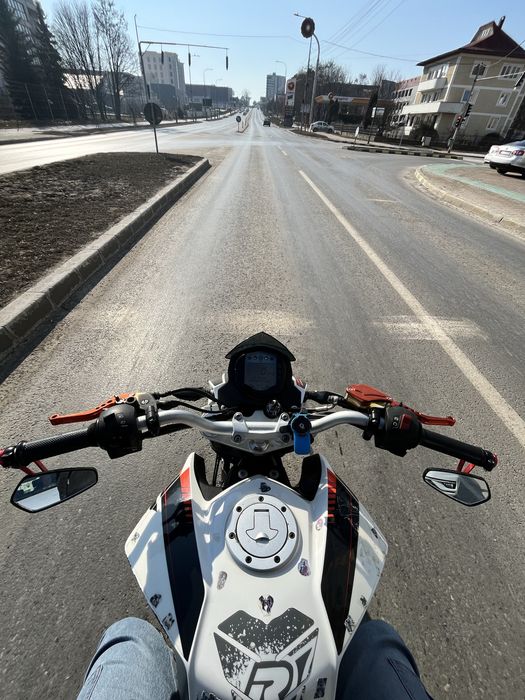 Vand KTM DUKE 125