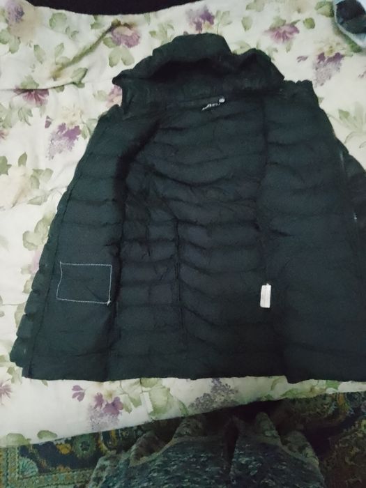 Куртка осенняя и весенняя.