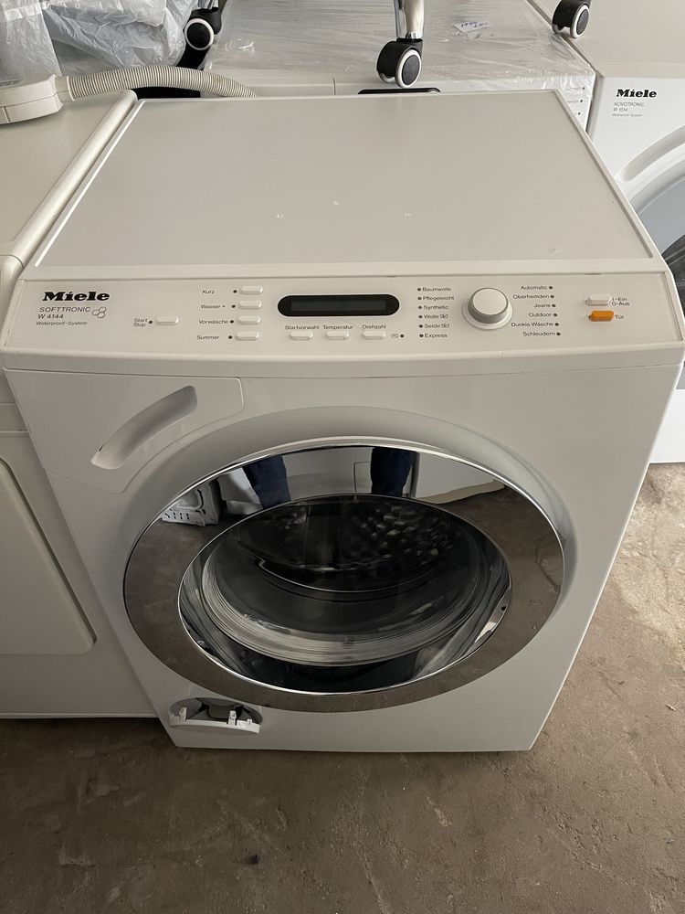 Masina de spalat MIELE Model Nou Special