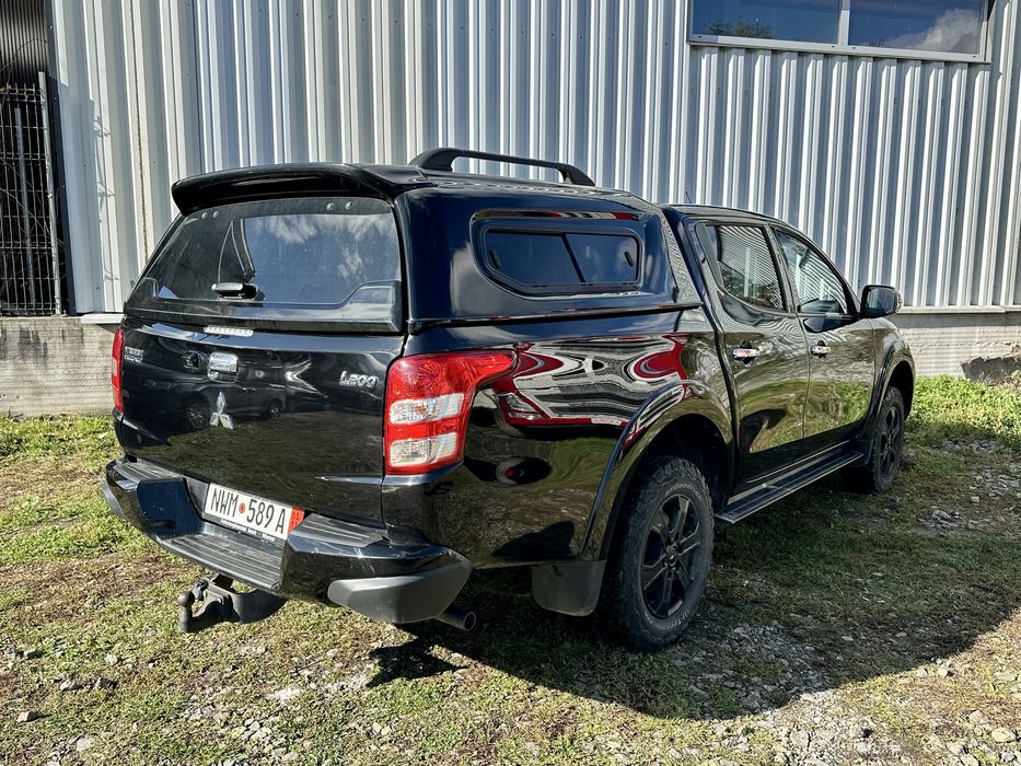Mitsubishi L200 4x4 manual