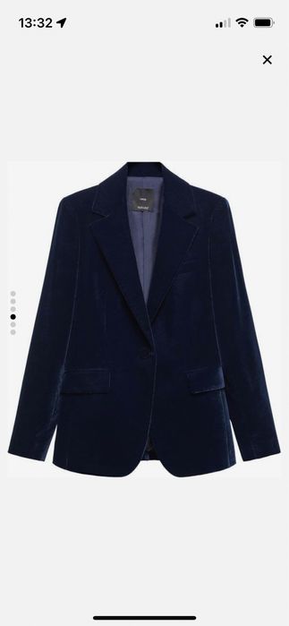 Кадифено сако Mango