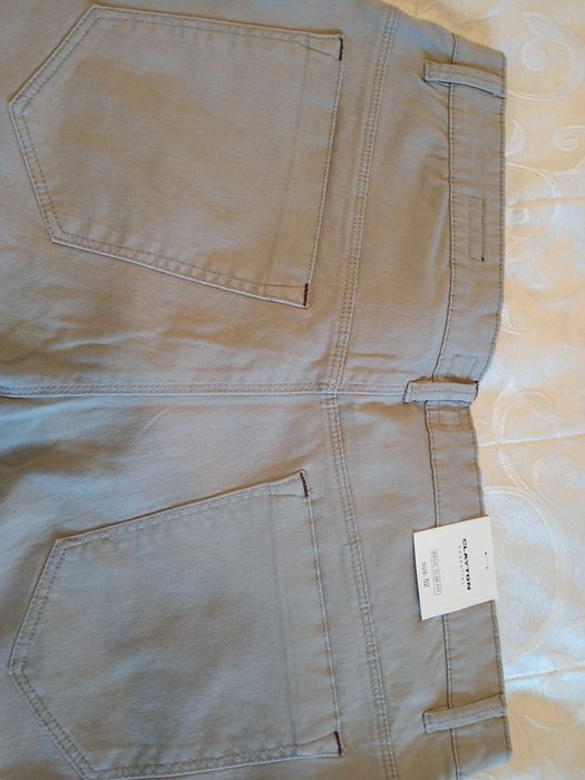 Pantaloni noi bărbați,pe crem, mărimea 52