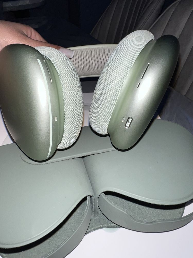 Оригинальные Apple AirPods Max (green)