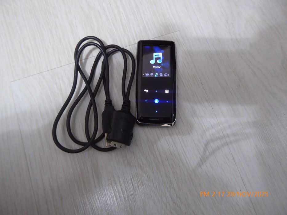 Samsung  mp 3 YP S3