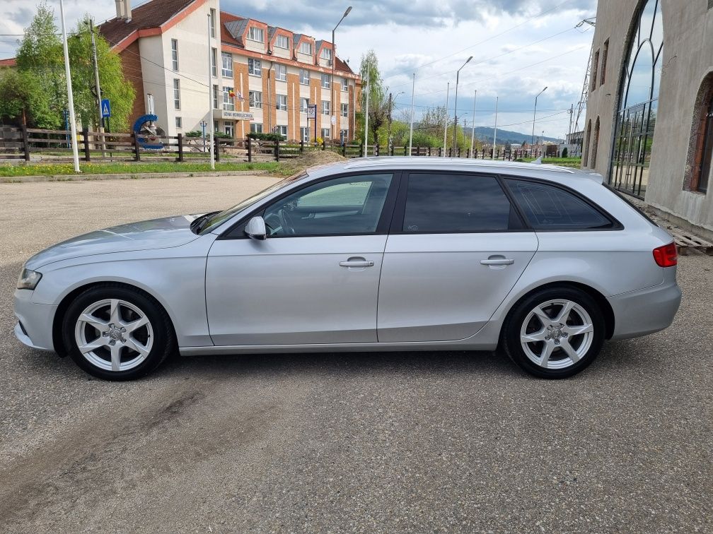 Audi A4**QUATTRO**/Fabr 2010/2000 TDI/Euro 5