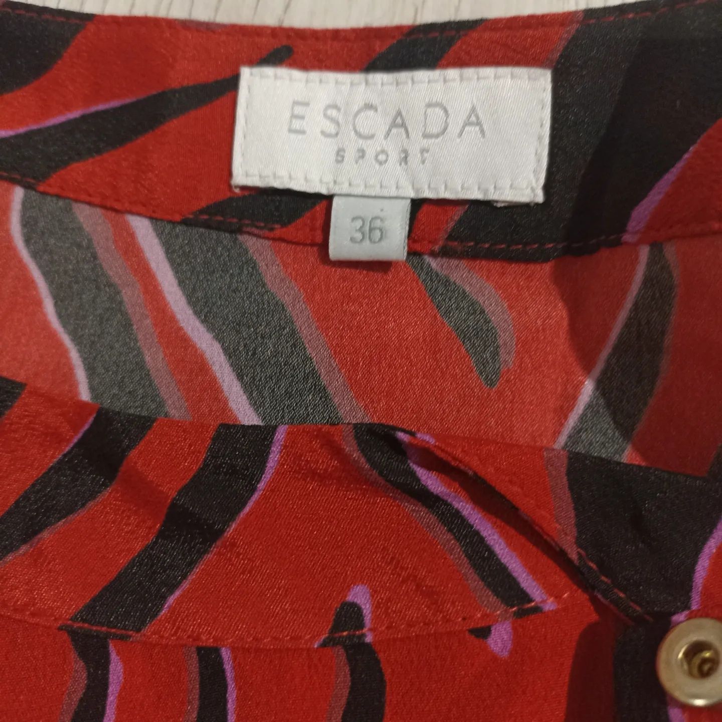 Дамска риза Escada
