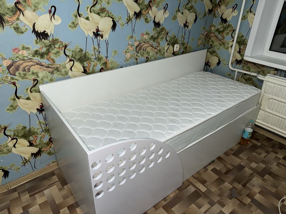 Продается кровать